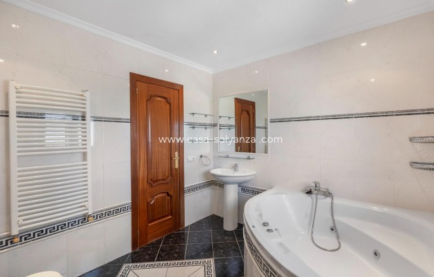 Reventa - Villa - Rojales - Pueblo Bravo