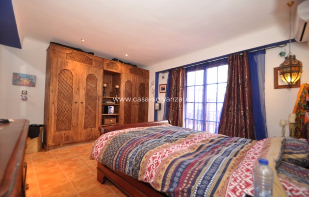 Resale - Commercial - Pinoso - Inland