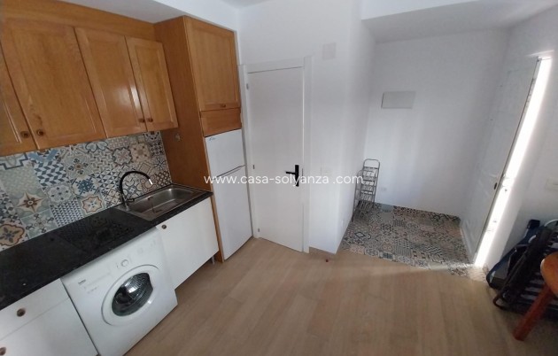Reventa - Apartamento / piso - Torrevieja - Center