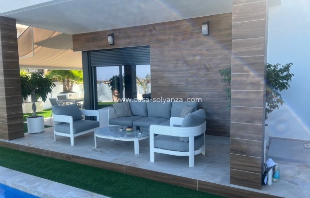 Reventa - Villa - Los Montesinos - Costa Blanca