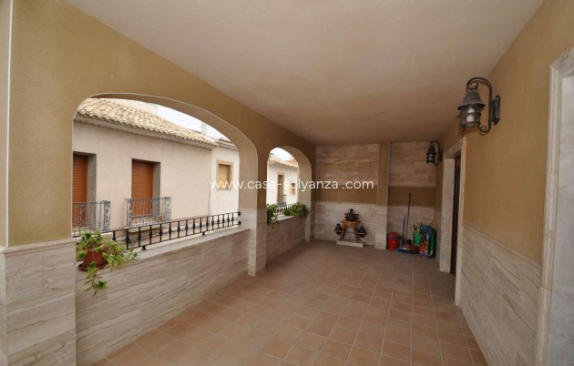 Revente - Maison de ville - Pinoso - Inland