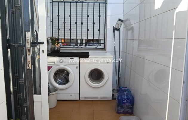 Reventa - Apartamento / piso - Los Montesinos - Costa Blanca