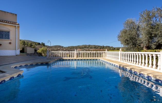 Resale - Country Property/Finca - La Zarza - Inland