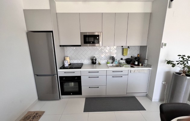 Reventa - Apartamento / piso - San Miguel de Salinas - Inland