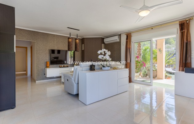 Resale - Villa - La Zarza - Inland