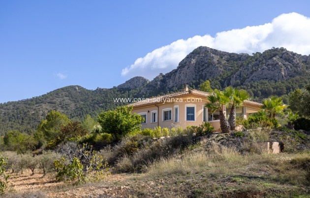 Resale - Villa - La Zarza - Inland
