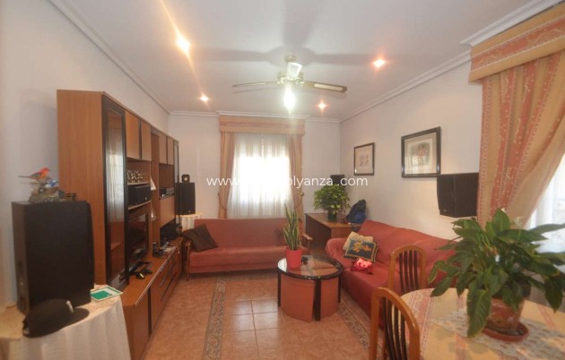 Resale - Townhouse - Pinoso - Inland