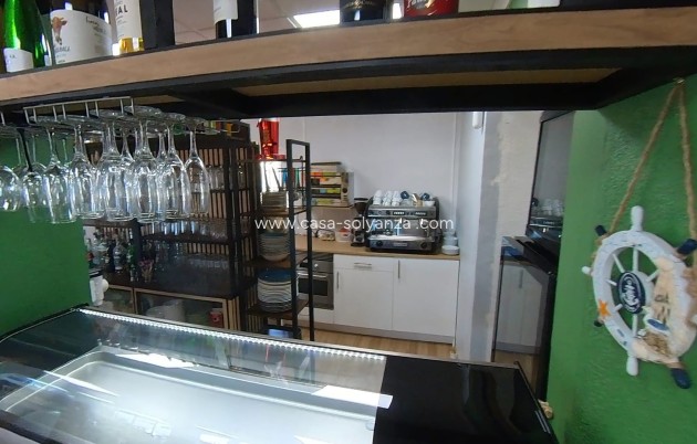 Reventa - Commercial Property - Torrevieja - Puerto