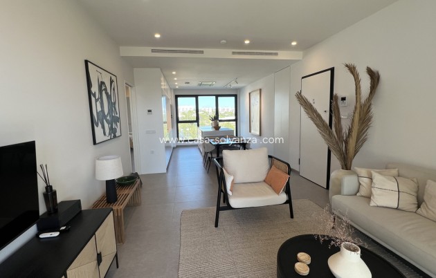 Resale - Apartment / flat - Las Colinas Golf Resort