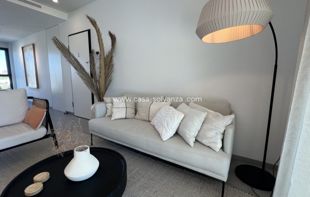 Resale - Apartment / flat - Las Colinas Golf Resort