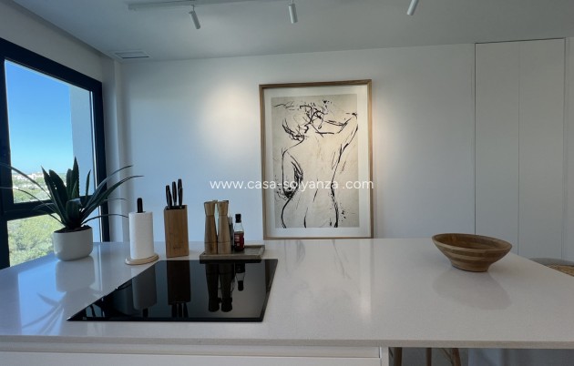 Resale - Apartment / flat - Las Colinas Golf Resort