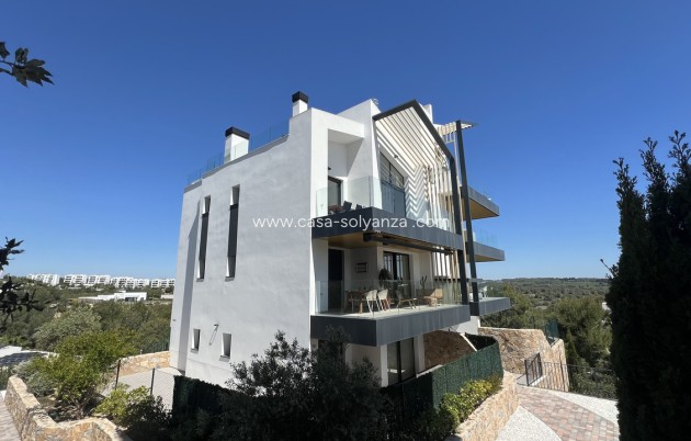 Resale - Apartment / flat - Las Colinas Golf Resort
