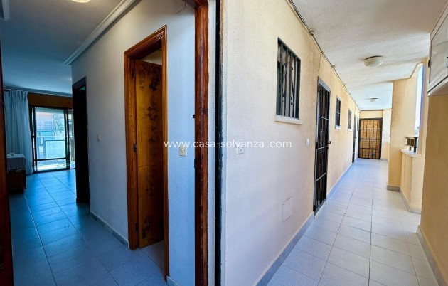 Reventa - Apartamento / piso - Torrevieja - El chaparral