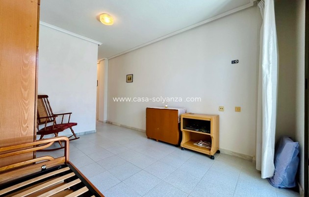 Reventa - Apartamento / piso - Torrevieja - El chaparral