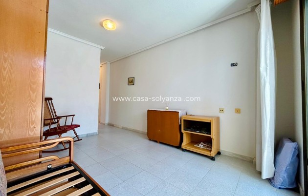 Reventa - Apartamento / piso - Torrevieja - El chaparral