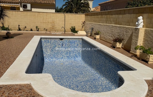 Resale - Villa - Orihuela Costa