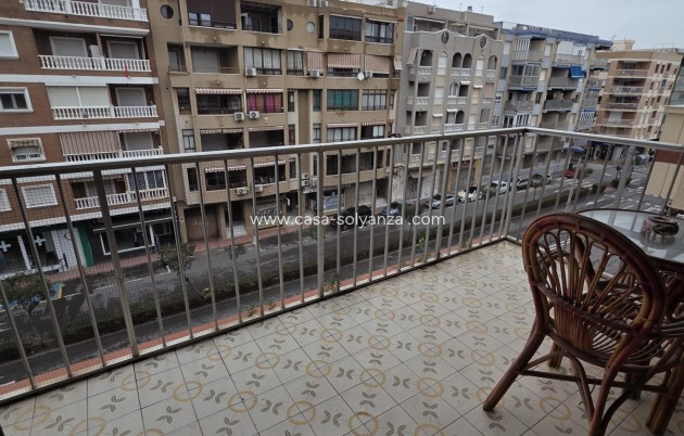 Resale - Apartment / flat - Torrevieja