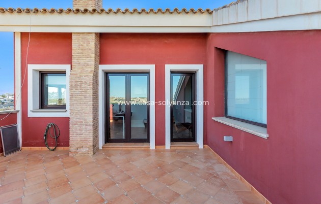 Resale - Villa - Algorfa - La Finca Golf Resort