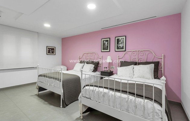 Resale - Villa - Algorfa - La Finca Golf Resort