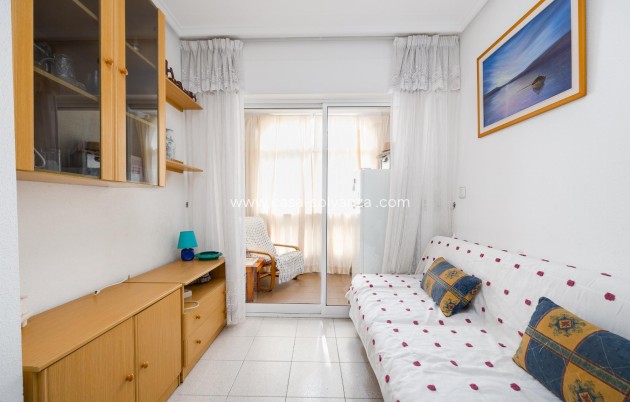 Reventa - Apartamento / piso - Torrevieja - Acequion