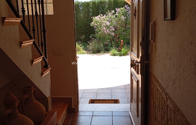 Reventa - Villa - Yecla - Inland