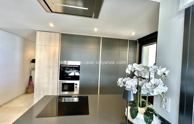 Herverkoop - Appartement / flat - Playa Flamenca - Costa Blanca