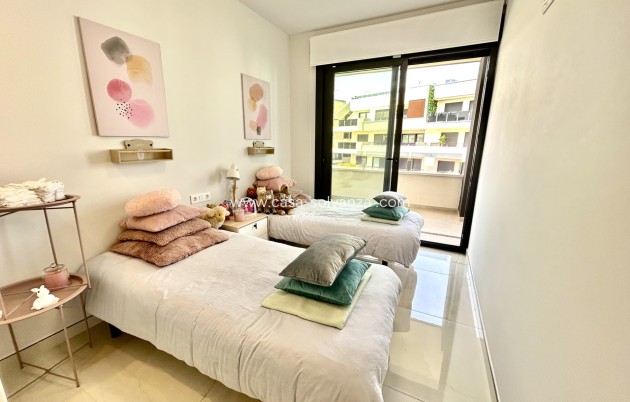 Herverkoop - Appartement / flat - Playa Flamenca - Costa Blanca