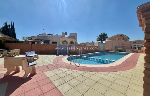 Reventa - Villa - Orihuela Costa - Los Almendros-La Florida