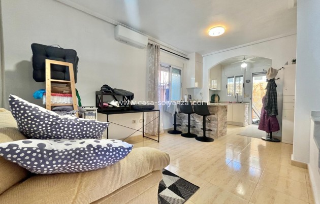 Reventa - Villa - Orihuela Costa - Los Almendros-La Florida