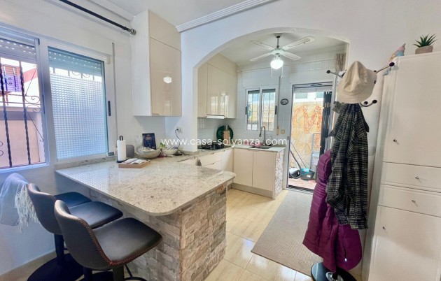 Reventa - Villa - Orihuela Costa - Los Almendros-La Florida