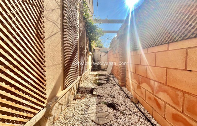 Reventa - Villa - Orihuela Costa - Los Almendros-La Florida