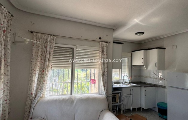 Reventa - Country Property/Finca - Orihuela - Arneva