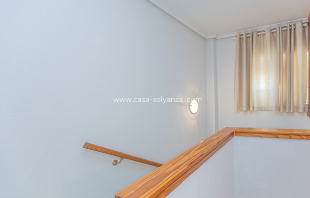 Reventa - Apartamento / piso - Playa Flamenca - Zenia Mar