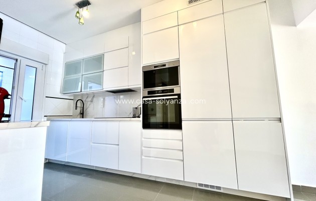 Resale - Townhouse - Cabo Roig