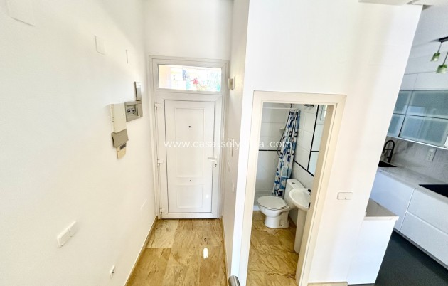 Resale - Townhouse - Cabo Roig