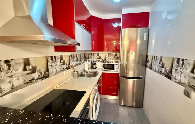 Resale - Townhouse - Torrevieja - Carrefour