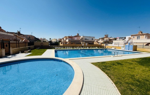 Resale - Townhouse - Torrevieja - Carrefour