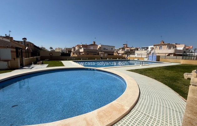 Resale - Townhouse - Torrevieja - Carrefour