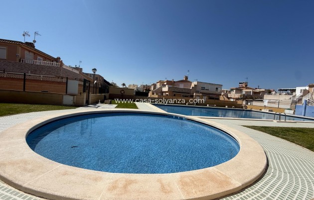 Resale - Townhouse - Torrevieja - Carrefour