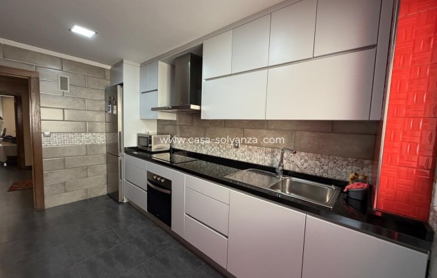 Resale - Apartment / flat - Beniel - Centro