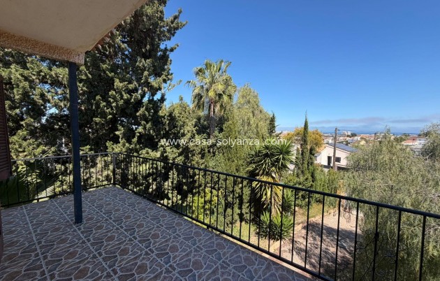Herverkoop - Villa - Torrevieja - Los Balcones