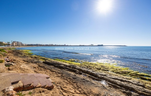 Resale - Bungalow - Torrevieja - Playa De Los Naufragos