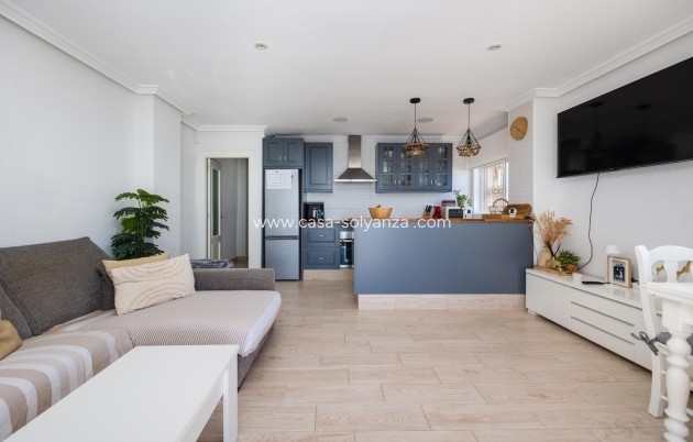 Resale - Bungalow - Torrevieja - Playa De Los Naufragos