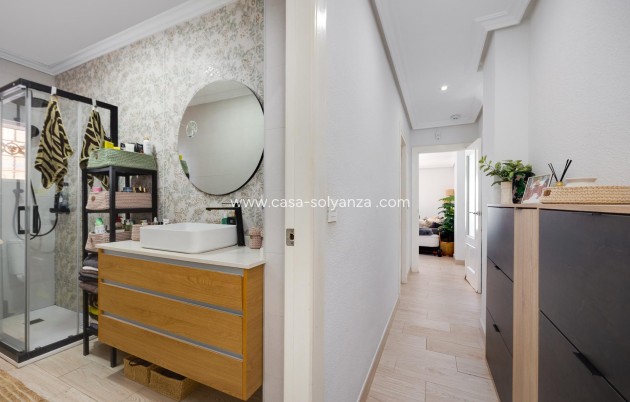 Resale - Bungalow - Torrevieja - Playa De Los Naufragos