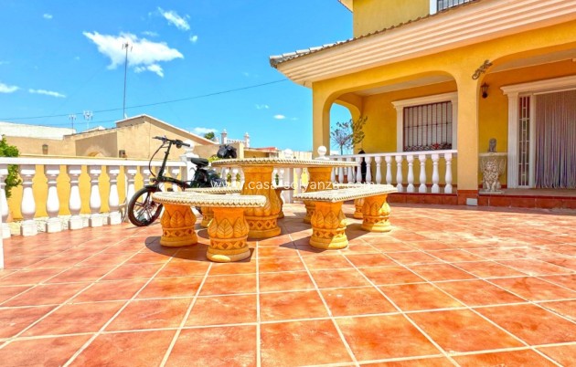 Revente - Villa - Torrevieja - Los Balcones