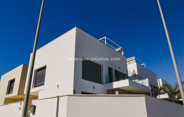 Resale - Villa - Daya Vieja - Daya vieja