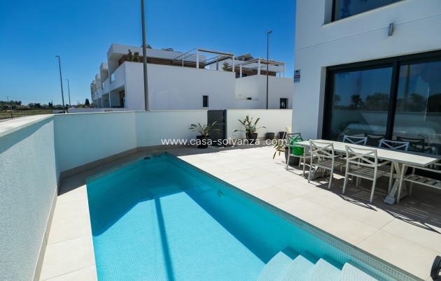 Resale - Villa - Daya Vieja - Daya vieja