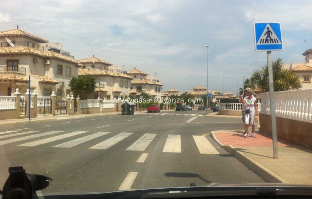 Resale - Apartment / flat - Cabo Roig - Costa Blanca