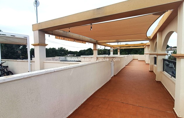 Resale - Apartment / flat - Villamartin - Costa Blanca