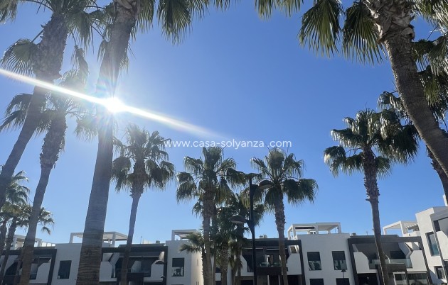 Herverkoop - Appartement / flat - La Zenia
